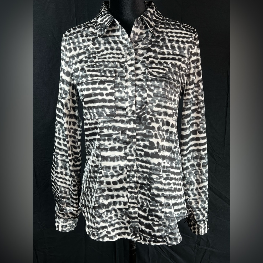 Calvin Klein Silky Monochrome Button Down Shirt | Size Small | NWT